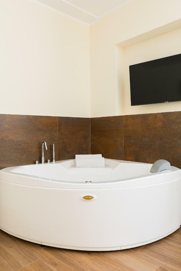 Demetra Eco Guest House Рим Екстериор снимка