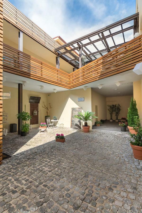 Demetra Eco Guest House Рим Екстериор снимка